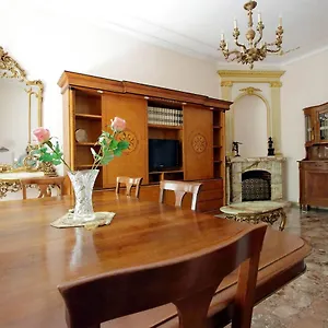 https://luxury-mazzini-apartment.it-romehotels.com