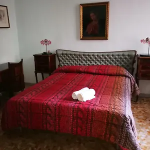 https://arturos-house.hotels-amalfi.com
